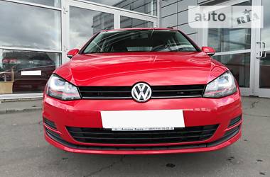 Універсал Volkswagen Golf 2015 в 