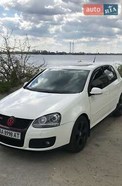 Хетчбек Volkswagen Golf 2008 в Києві