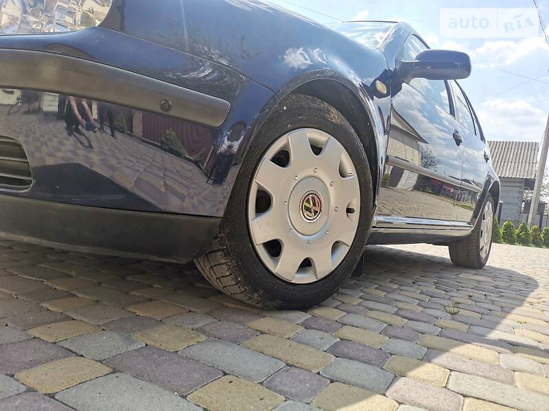 Хетчбек Volkswagen Golf 2000 в Івано-Франківську фото 16 Хетчбек Volkswagen Golf 2000 в Івано-Франківську