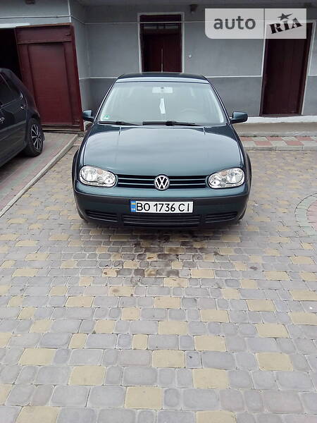 Хетчбек Volkswagen Golf 2000 в Підволочиську