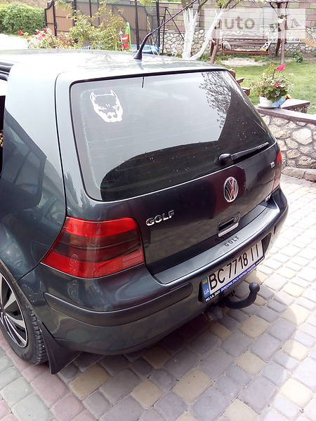 Хетчбек Volkswagen Golf 2000 в Підволочиську