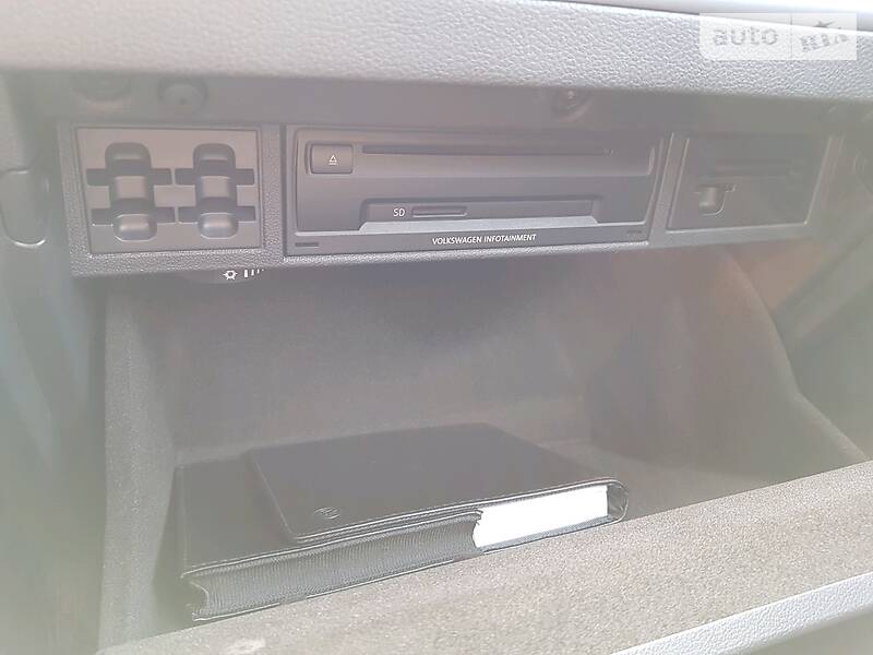 Універсал Volkswagen Golf 2014 в Луцьку