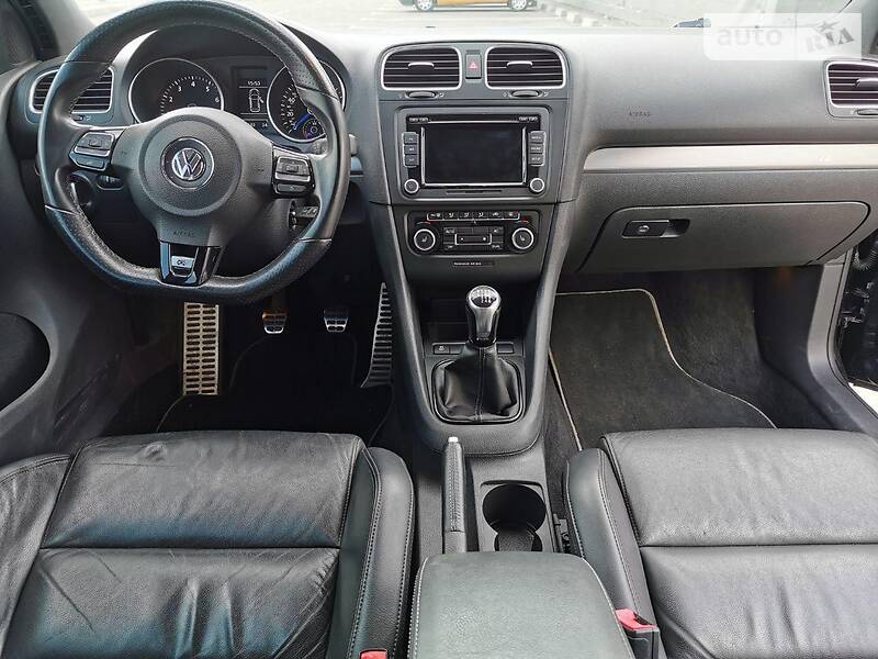 Хетчбек Volkswagen Golf 2011 в Києві