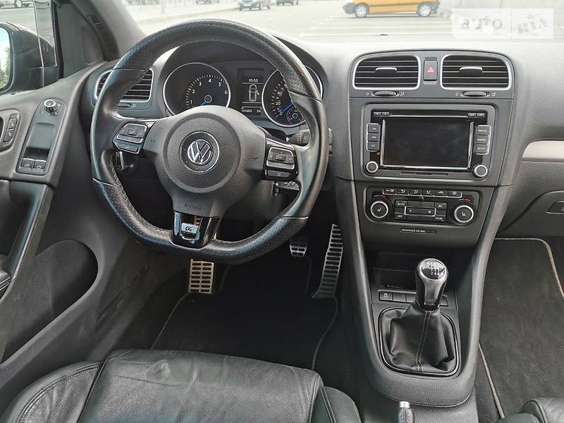 Хетчбек Volkswagen Golf 2011 в Києві