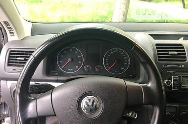 Універсал Volkswagen Golf 2009 в 