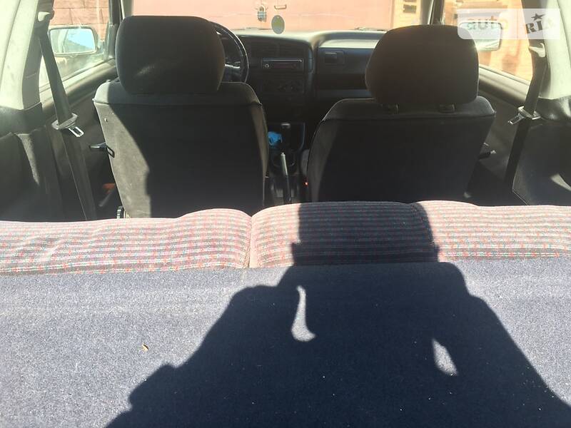 Купе Volkswagen Golf 1993 в Чернівцях фото 11 Купе Volkswagen Golf 1993 в Чернівцях