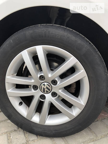Хетчбек Volkswagen Golf 2010 в Івано-Франківську