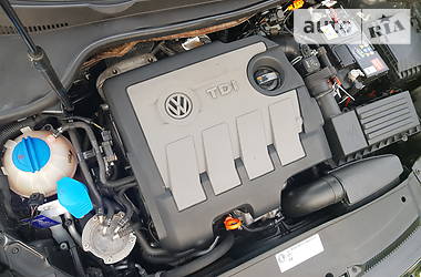 Універсал Volkswagen Golf 2010 в 