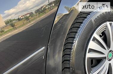 Хетчбек Volkswagen Golf 2002 в 