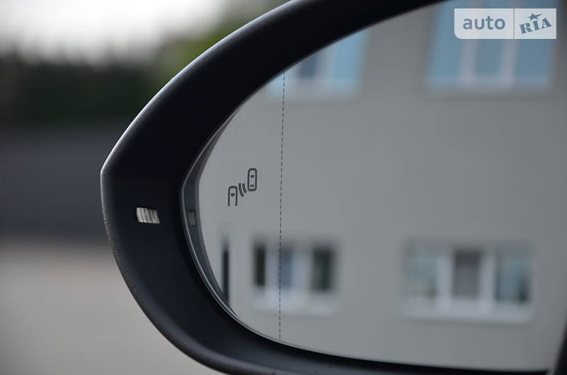 Універсал Volkswagen Golf 2015 в Луцьку