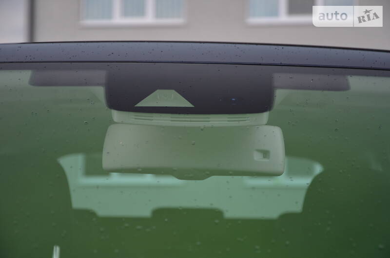 Універсал Volkswagen Golf 2015 в Луцьку