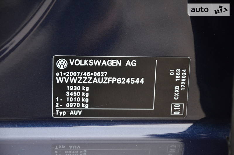 Універсал Volkswagen Golf 2015 в Луцьку