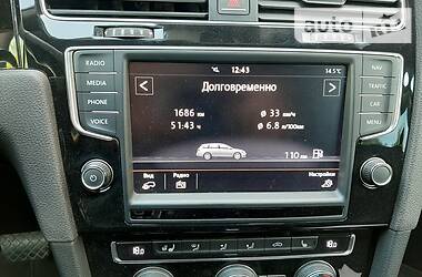 Універсал Volkswagen Golf 2014 в 
