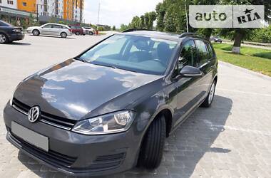Універсал Volkswagen Golf 2016 в 