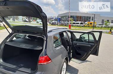 Універсал Volkswagen Golf 2016 в 