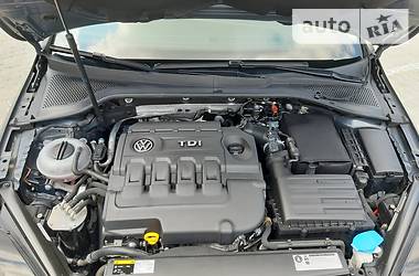 Універсал Volkswagen Golf 2016 в 