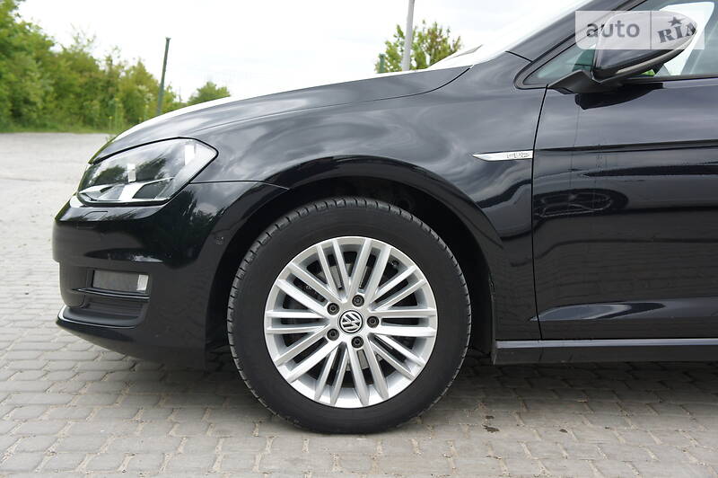 Універсал Volkswagen Golf 2014 в Чорткові