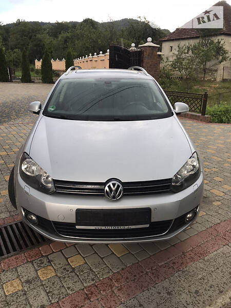 Універсал Volkswagen Golf 2011 в Сваляві