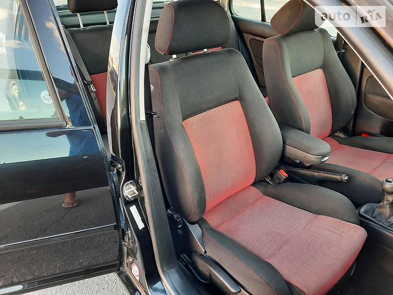 Хетчбек Volkswagen Golf 1999 в Полтаві фото 36 Хетчбек Volkswagen Golf 1999 в Полтаві