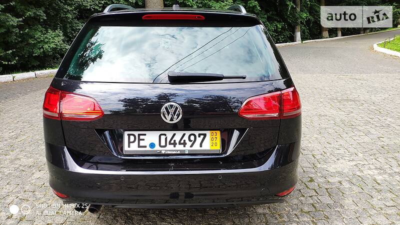 Універсал Volkswagen Golf 2016 в Чернівцях фото 5 Універсал Volkswagen Golf 2016 в Чернівцях