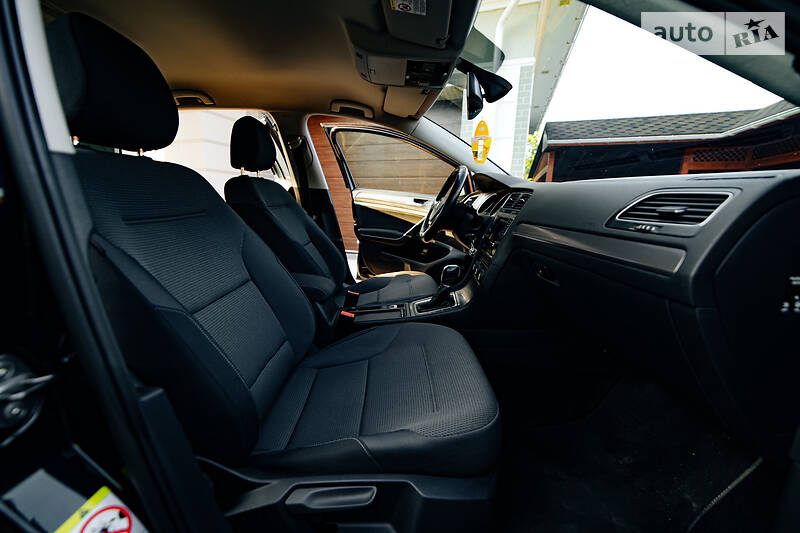 Хетчбек Volkswagen Golf 2013 в Мукачевому фото 21 Хетчбек Volkswagen Golf 2013 в Мукачевому