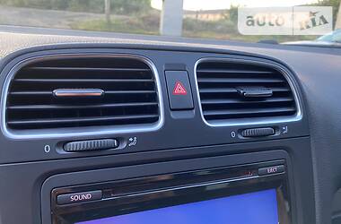 Хетчбек Volkswagen Golf 2011 в 