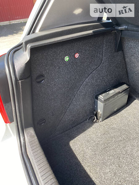 Хетчбек Volkswagen Golf 1998 в Вінниці
