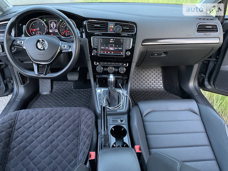 Універсал Volkswagen Golf 2018 в Дніпрі фото 3 Універсал Volkswagen Golf 2018 в Дніпрі