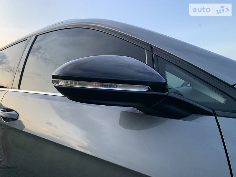 Універсал Volkswagen Golf 2018 в Дніпрі фото 16 Універсал Volkswagen Golf 2018 в Дніпрі