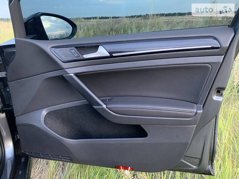 Універсал Volkswagen Golf 2018 в Дніпрі фото 39 Універсал Volkswagen Golf 2018 в Дніпрі