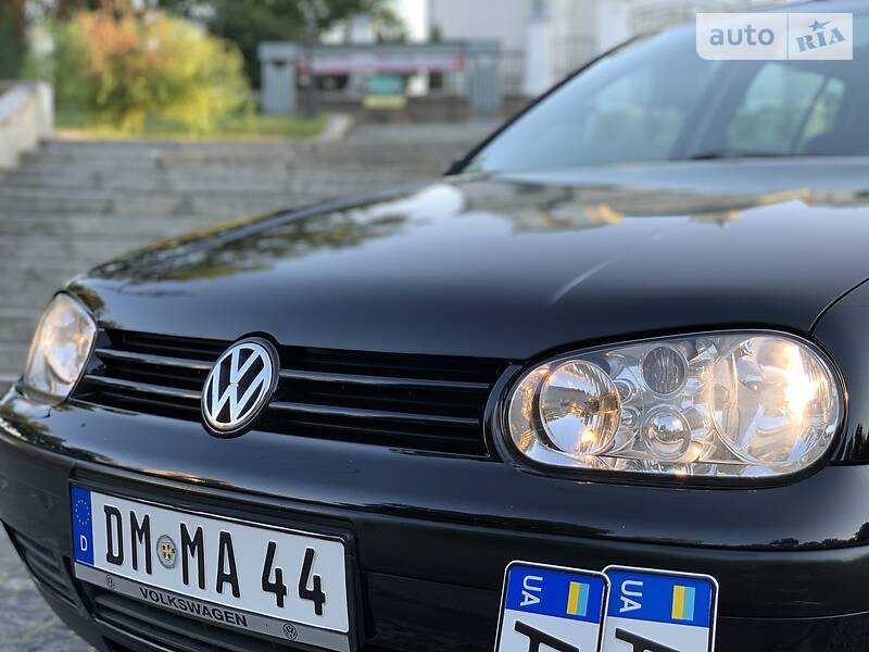 Хэтчбек Volkswagen Golf 2001 в Белой Церкви