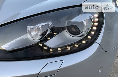 Хетчбек Volkswagen Golf 2011 в 