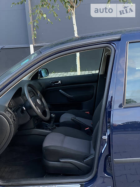 Хетчбек Volkswagen Golf 2001 в Білій Церкві фото 31 Хетчбек Volkswagen Golf 2001 в Білій Церкві