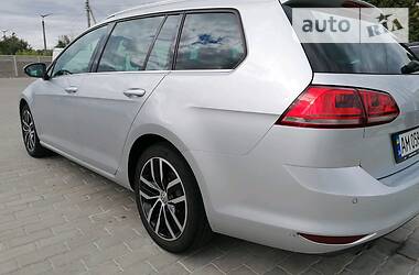 Универсал Volkswagen Golf 2014 в Радомышле