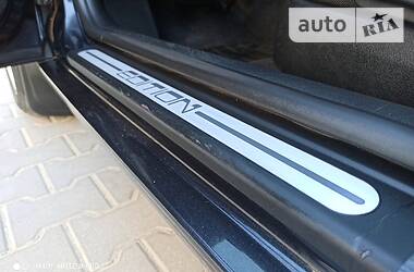 Хетчбек Volkswagen Golf 2001 в 