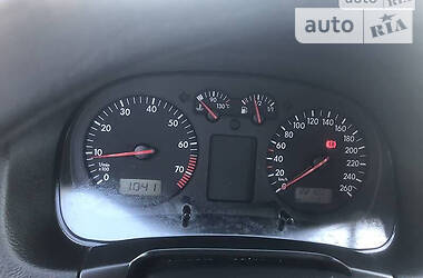 Універсал Volkswagen Golf 2000 в 