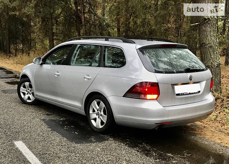 Універсал Volkswagen Golf 2010 в Києві фото 3 Універсал Volkswagen Golf 2010 в Києві