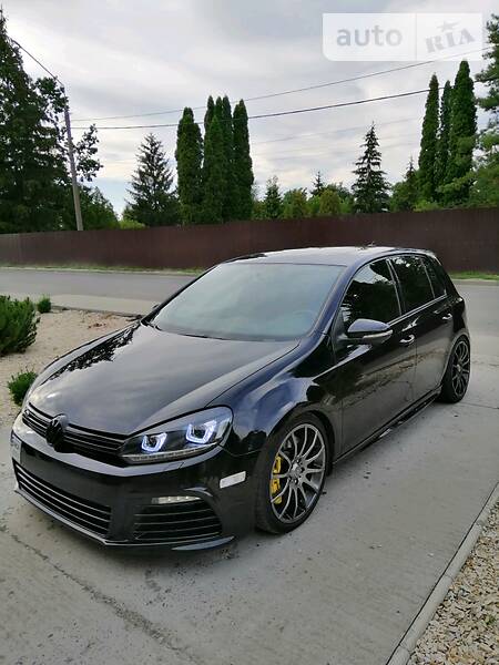 Седан Volkswagen Golf 2012 в Борисполе