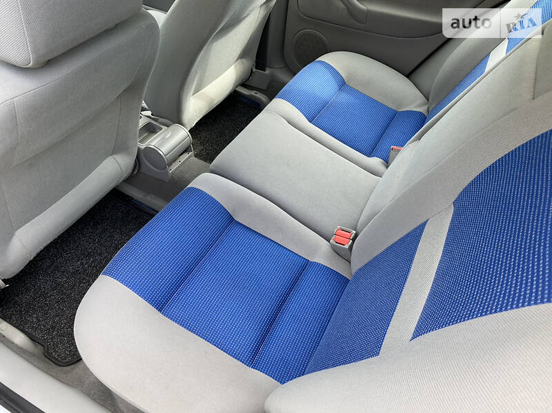 Хетчбек Volkswagen Golf 2001 в Рівному фото 26 Хетчбек Volkswagen Golf 2001 в Рівному