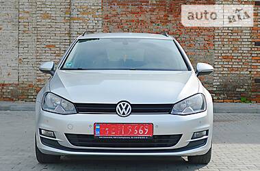 Універсал Volkswagen Golf 2014 в 