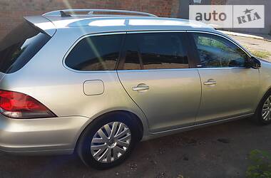 Універсал Volkswagen Golf 2011 в 