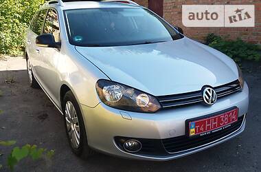 Універсал Volkswagen Golf 2011 в 