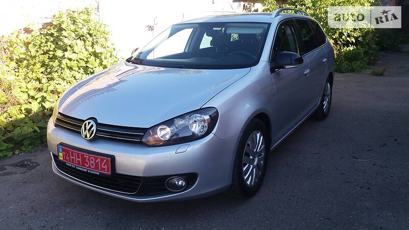 Універсал Volkswagen Golf 2011 в 