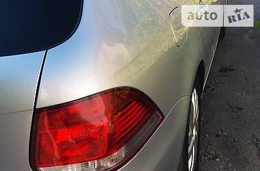 Універсал Volkswagen Golf 2011 в 