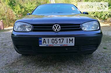 Хэтчбек Volkswagen Golf 1999 в Богуславе