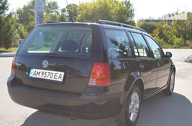 Універсал Volkswagen Golf 2001 в Бердичеві