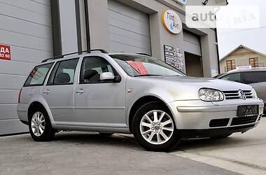 Универсал Volkswagen Golf 2004 в Дрогобыче