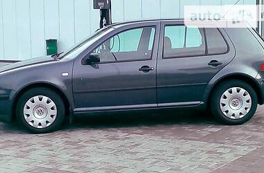 Хетчбек Volkswagen Golf 2003 в Слов'янську