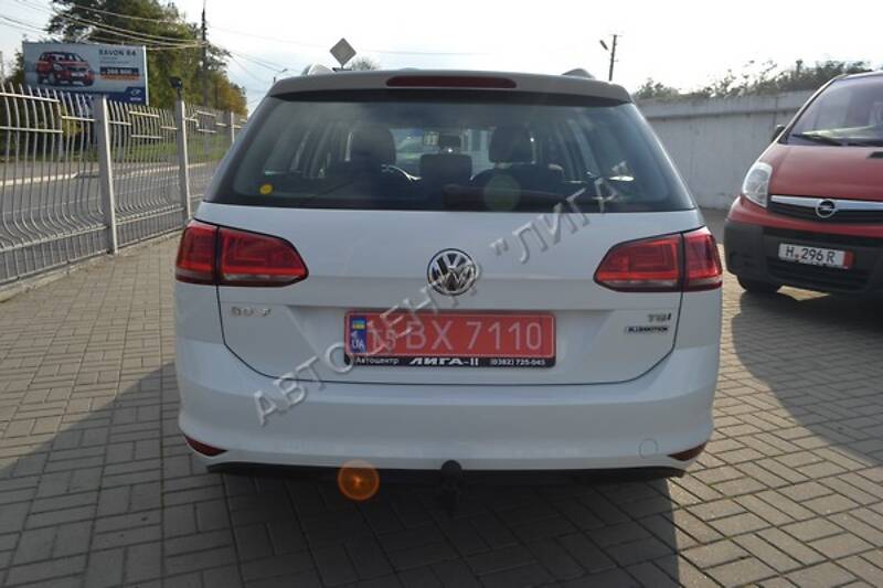 Универсал Volkswagen Golf 2015 в Хмельницком