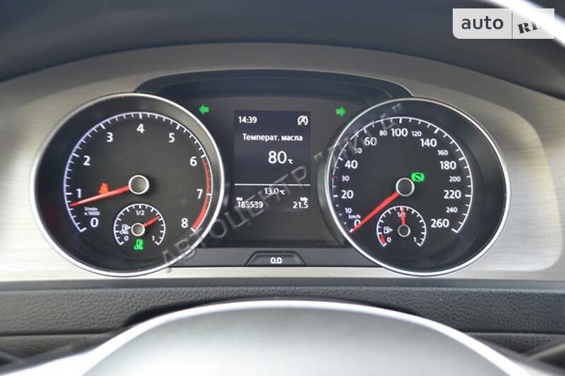 Универсал Volkswagen Golf 2015 в Хмельницком